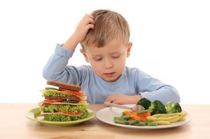 التغذية غير الصحيحة تضعف عمل القلب عند الأطفال