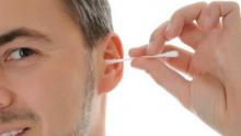 5 أخطاء شائعة عند تنظيف الأذن